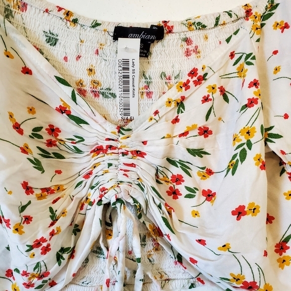 Ambiance White Floral Ruching Tie Croptop Blouse Size Small Women Pre-owned - Picture 3 of 7